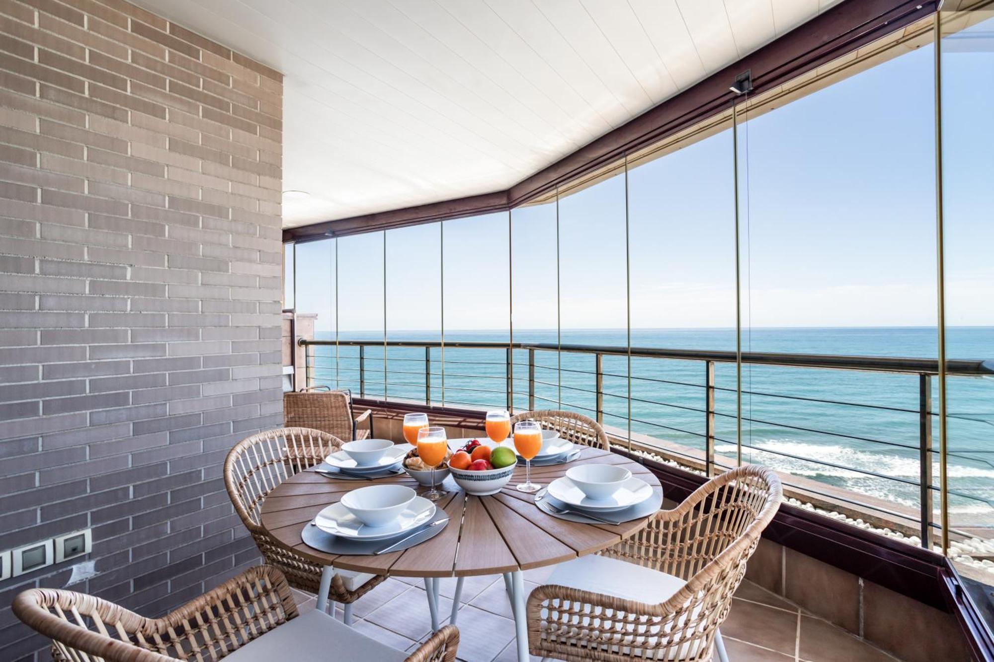Buenavista Lifestyle By Sur Suites Fuengirola Exterior photo